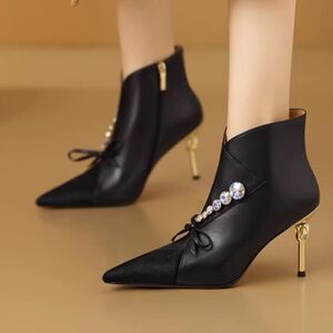women shoes Heels